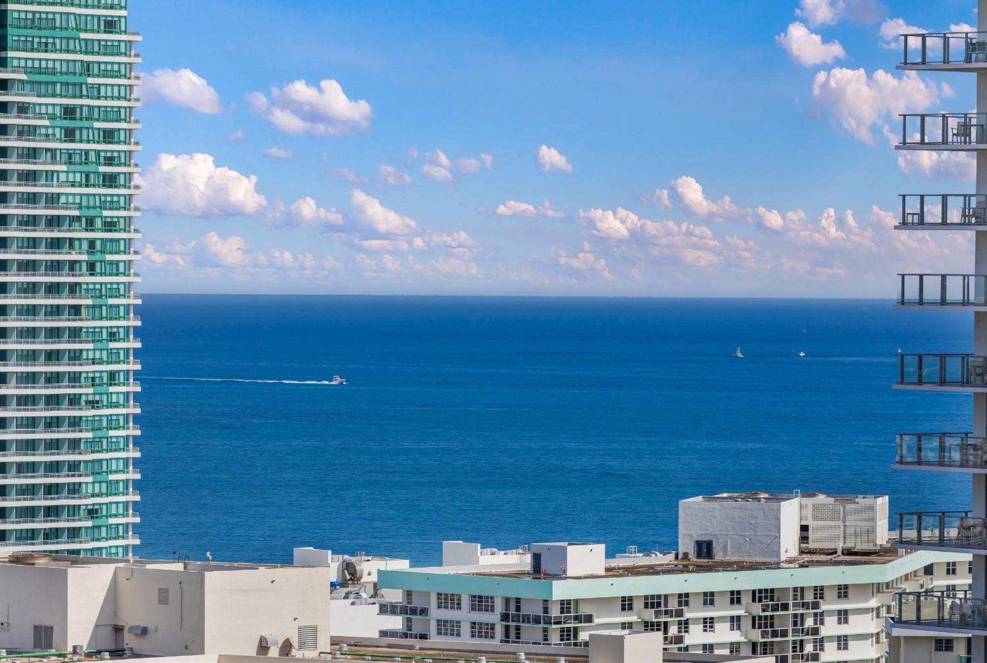 Resort-Style Living With Direct Ocean Views - 3Br Beauty 할렌데일비치 외부 사진